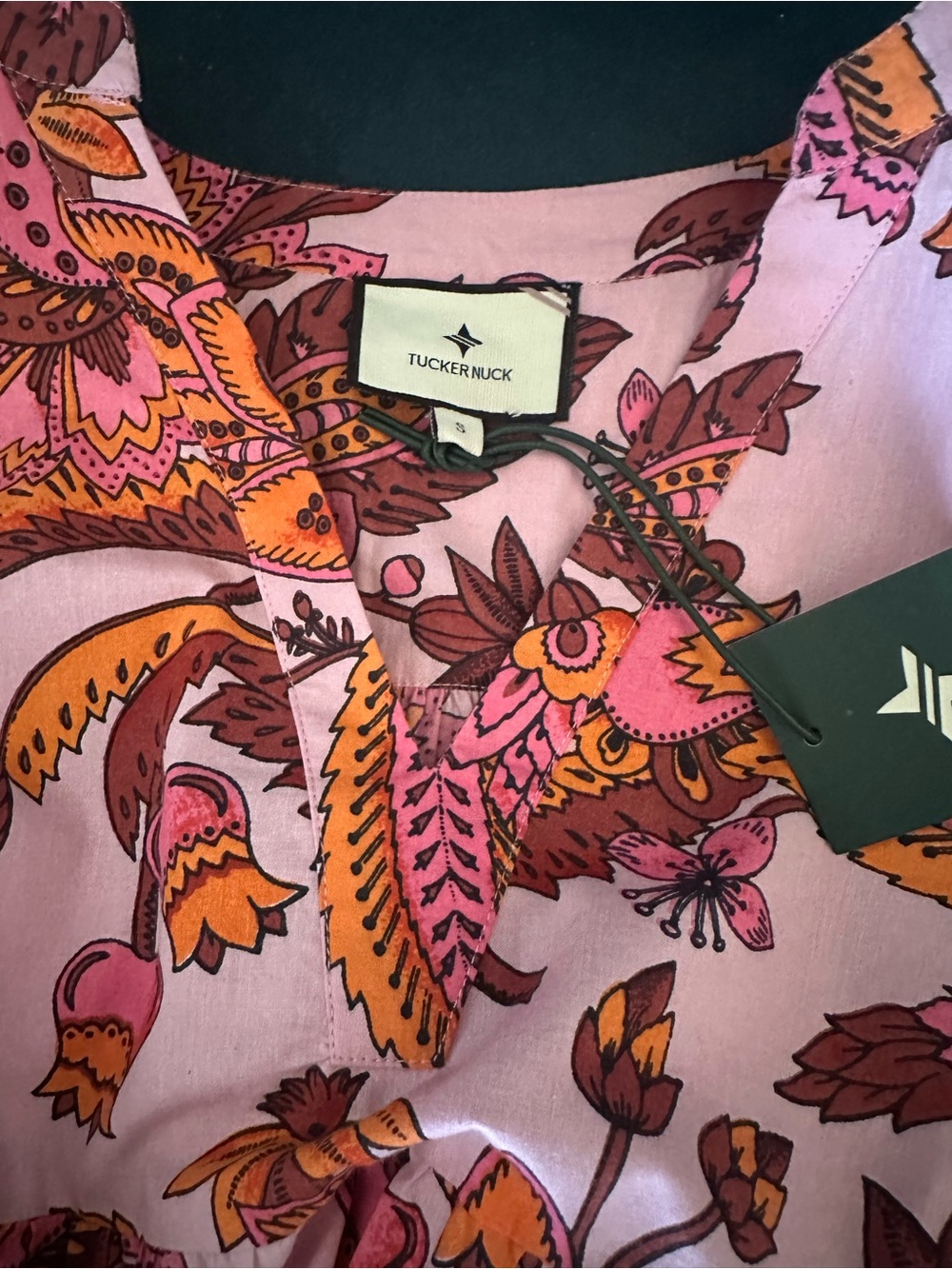 Tuckernuck NWT Pink Paisley Sunset Chintz Kenzo Dress Sz S Babydoll Smocked Cuff - Picture 8 of 10